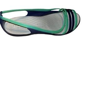 CROCS Women's Isabella Strappy Sandal Open Toe blue teal flats shoes size 8